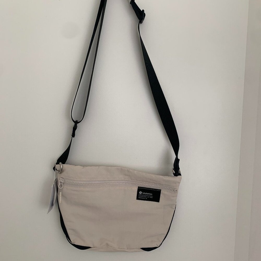Lululemon Bag - New with Tags